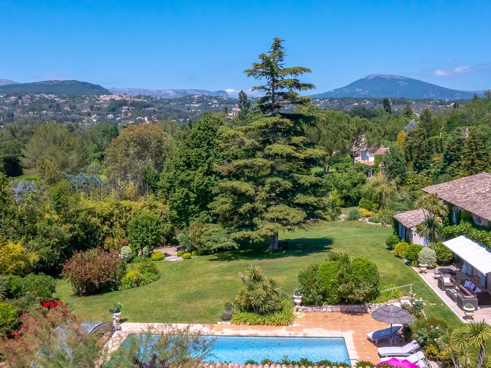 Villa i Chateauneuf-Grasse, Alpes-Maritimes - foto 4