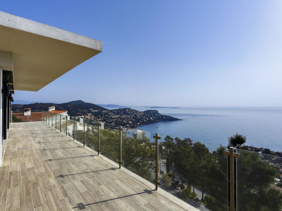 Villa a Theoule-sur-Mer, Alpes-Maritimes - foto 4