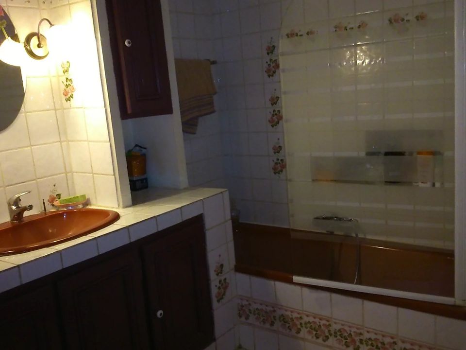 Lejlighed i Saint-Maximin-la-Sainte-Baume, Var - foto 4