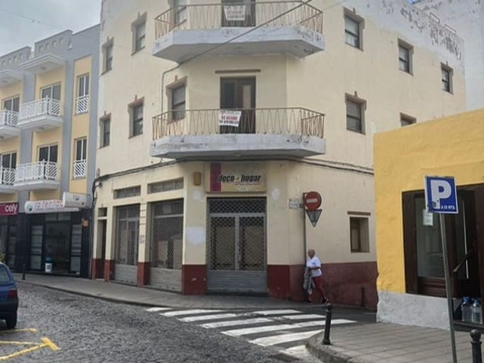 Erhvervsejendom i Icod de los Vinos, Tenerife - foto 1