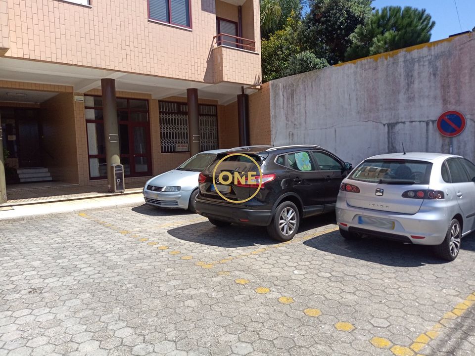 Erhvervsejendom i Ovar, Aveiro - foto 1