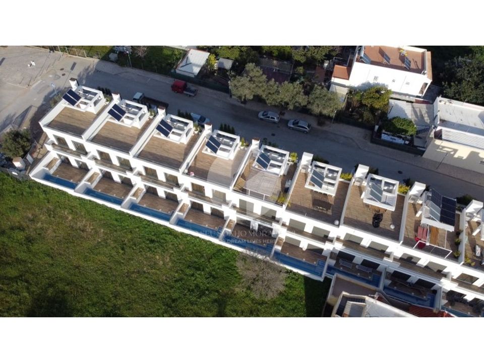 Villa - Moncarapacho, Faro - photo 1