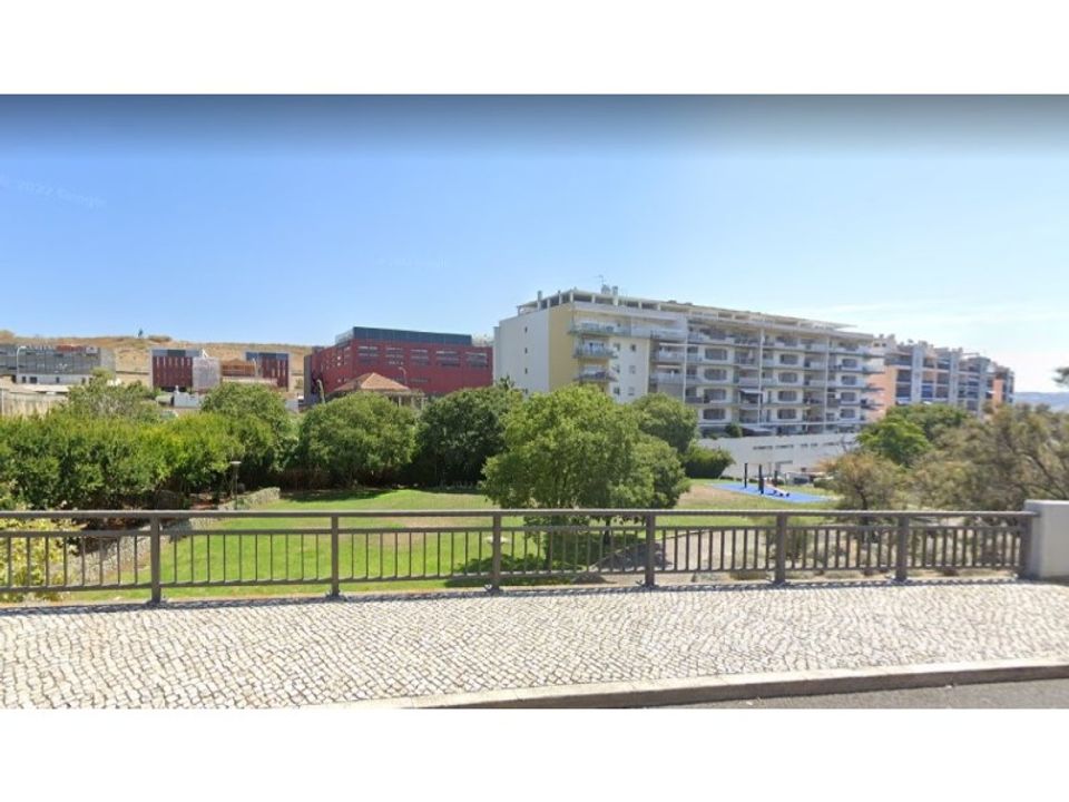 Erhvervsejendom i Alges, Lisbon - foto 3