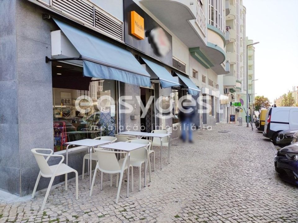 Erhvervsejendom i Odivelas, Lisbon - foto 3