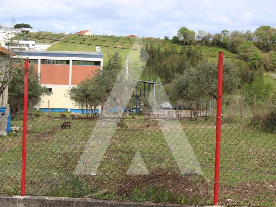 Helårsgrund i Parceiros e Azoia, Leiria - foto 3