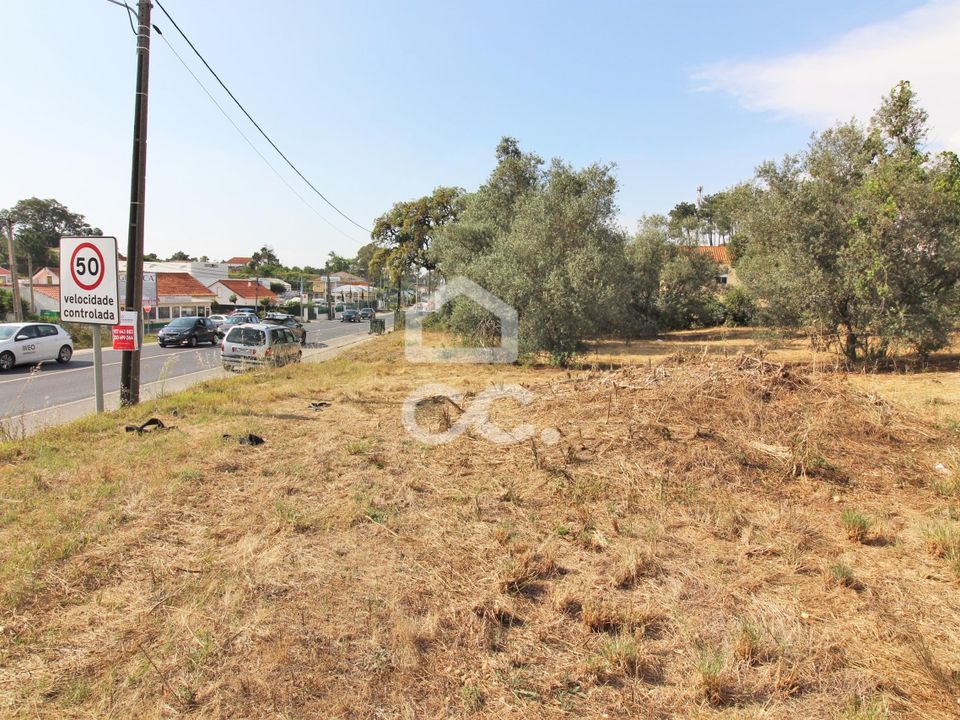 Land in Seixal, Setubal - photo 2