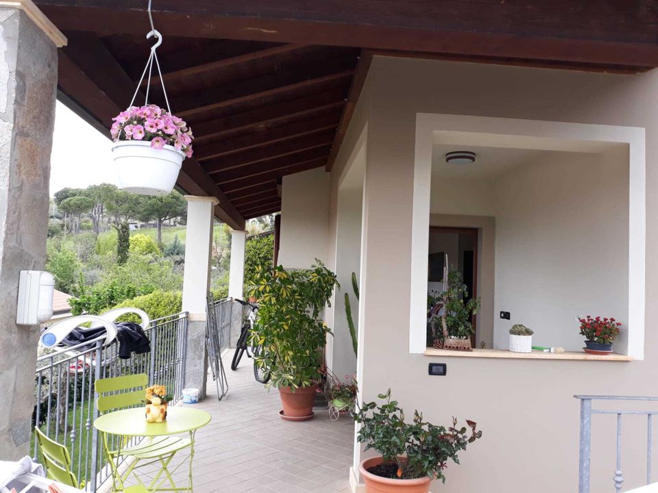Villa i Castelnuovo Magra, La Spezia - foto 1