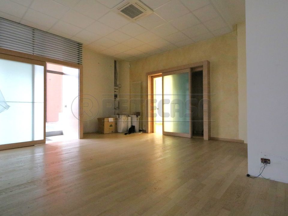 Erhvervsejendom i Vicenza, Vicenza - foto 4