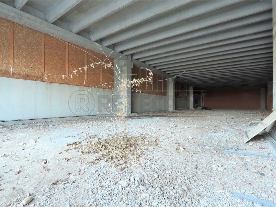 Erhvervsejendom i Vicenza, Vicenza - foto 2