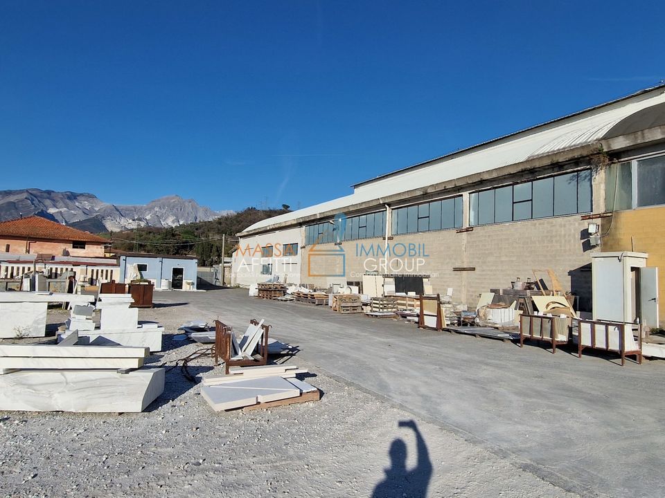 Erhvervsejendom i Massa, Massa and Carrara - foto 1