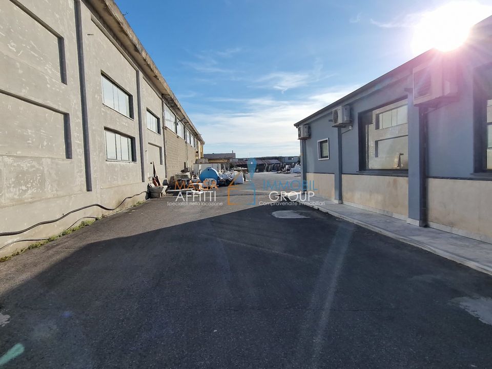 Erhvervsejendom i Massa, Massa and Carrara - foto 2