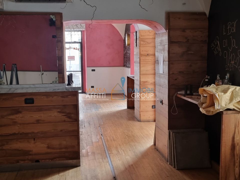 Commercial property in Massa, Massa and Carrara - photo 5