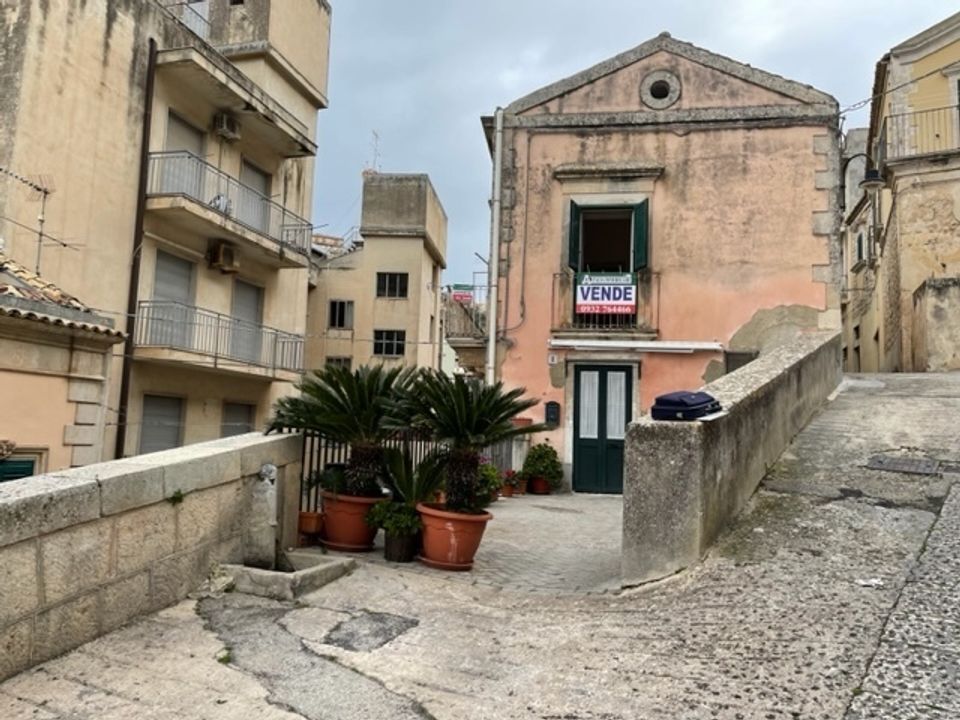 Byhus i Modica, Ragusa - foto 1