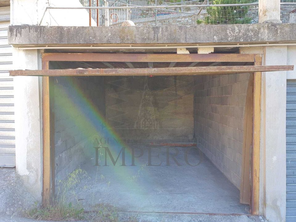 Garage i Ventimiglia, Imperia - foto 1