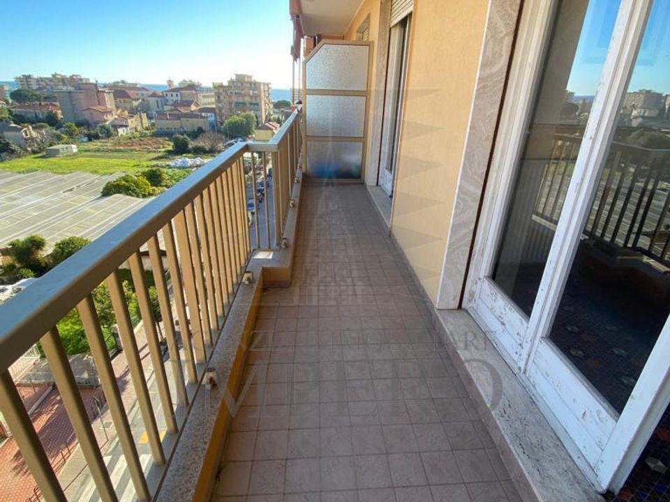 Lejlighed i Vallecrosia, Imperia - foto 1