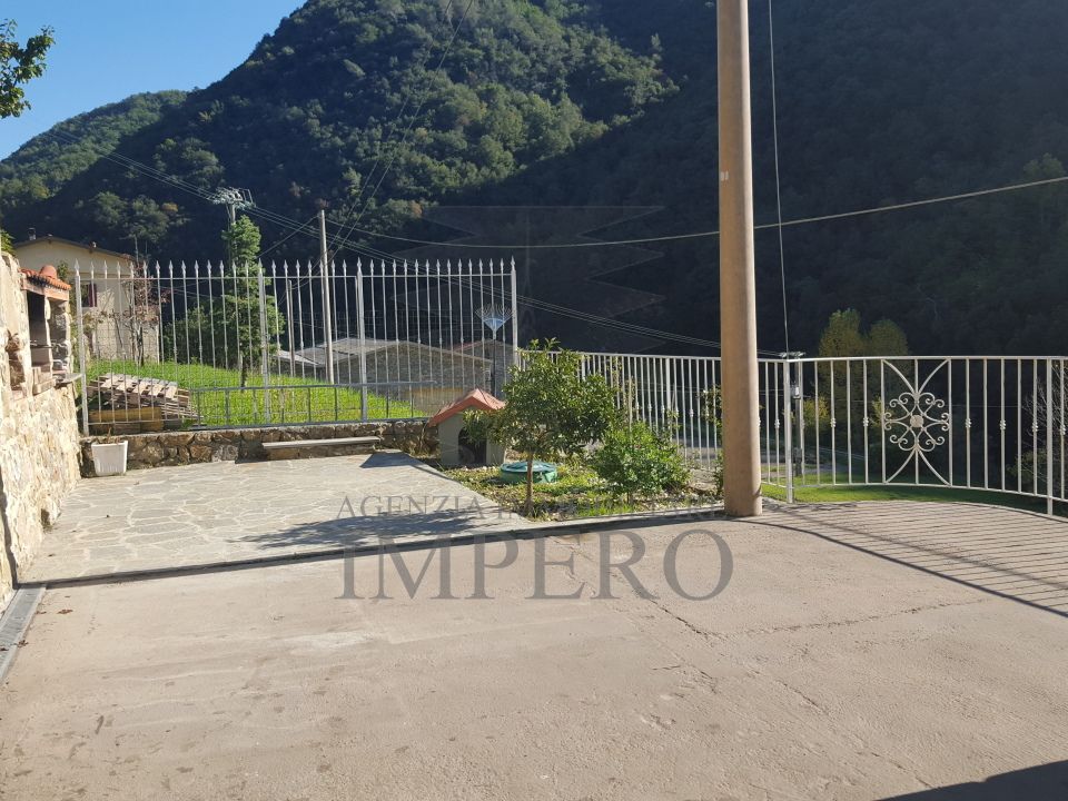 Villa i Dolceacqua, Imperia - foto 3