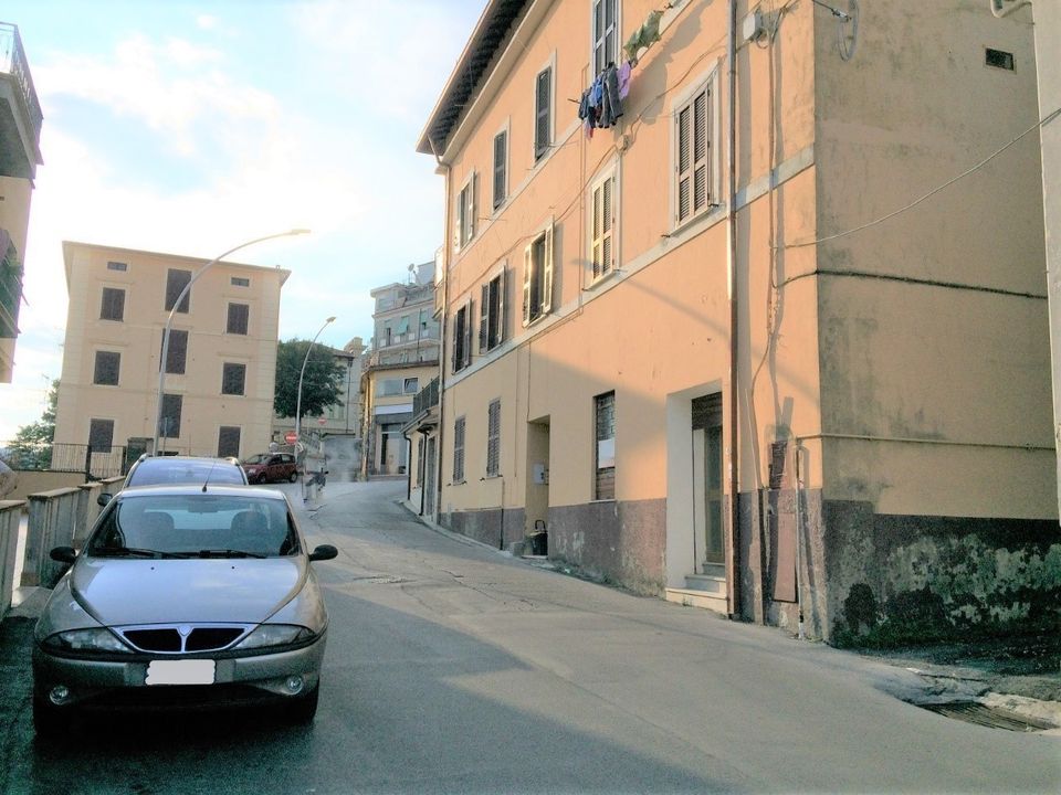 Erhvervsejendom i Fiuggi, Frosinone - foto 1