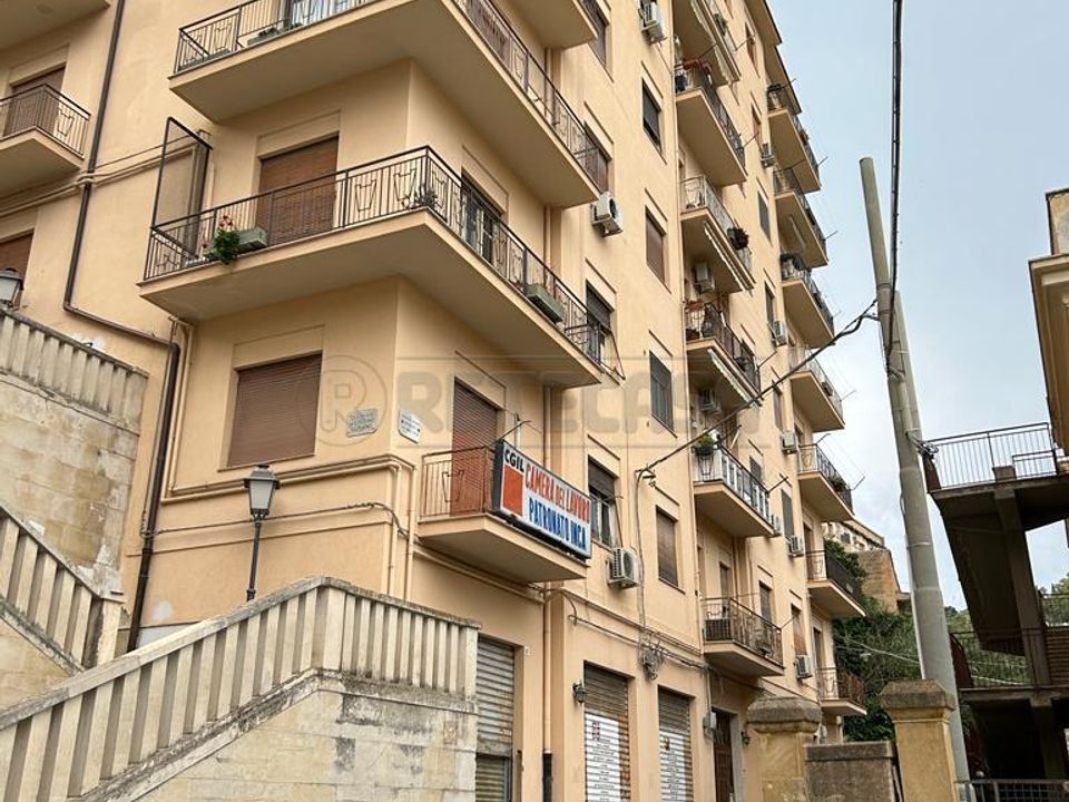 Leilighet i Caltanissetta, Caltanissetta - bilde 2