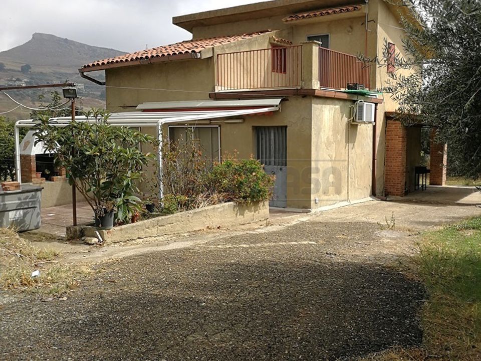 Rekkehus i Caltanissetta, Caltanissetta - bilde 4