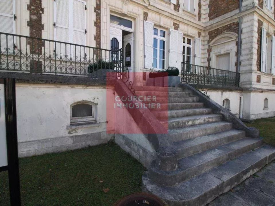 Erhvervsejendom i Corbeil-Essonnes, Essonne - foto 3