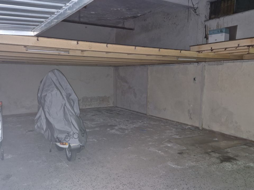 Garage i Avellino city, Avellino - foto 4