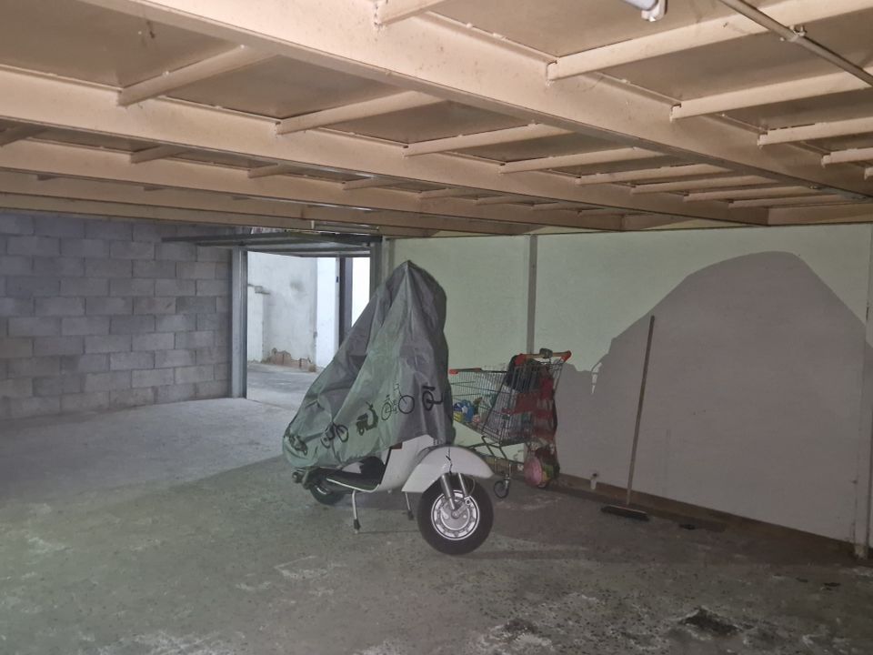 Garage i Avellino city, Avellino - foto 5