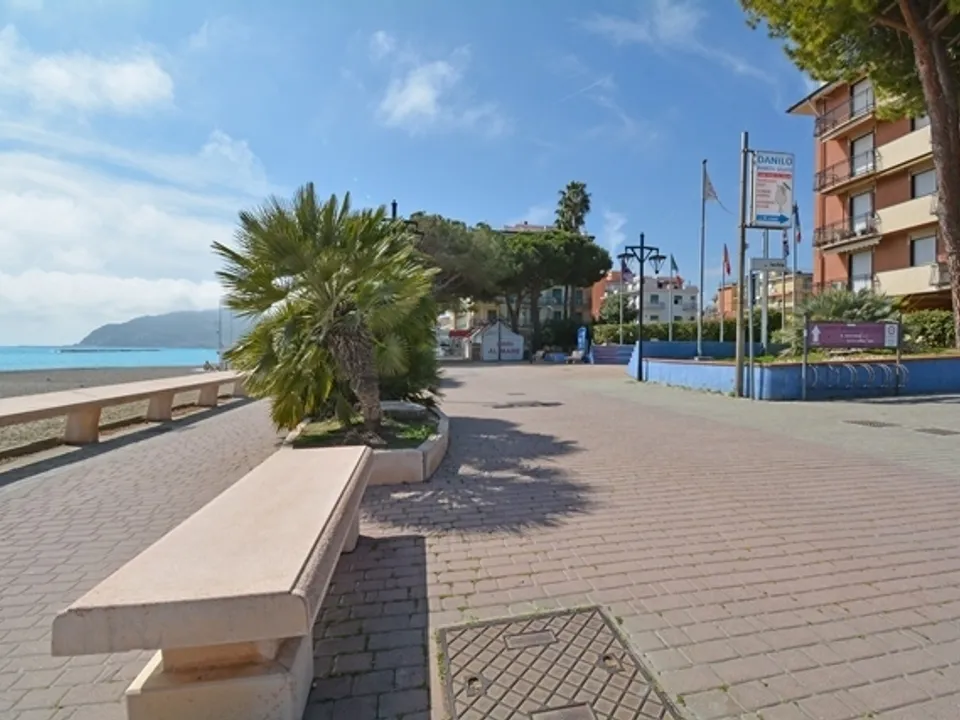 Lejlighed i San Bartolomeo al Mare, Imperia - foto 3