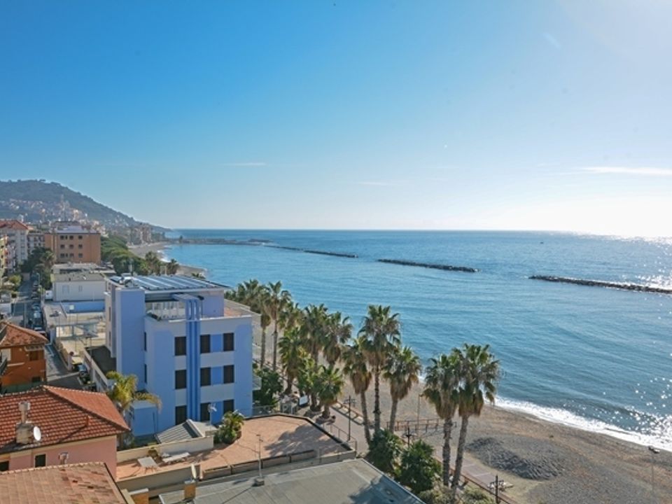Lejlighed i San Bartolomeo al Mare, Imperia - foto 2
