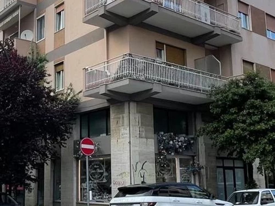 Erhvervsejendom i Pescara, Pescara - foto 2