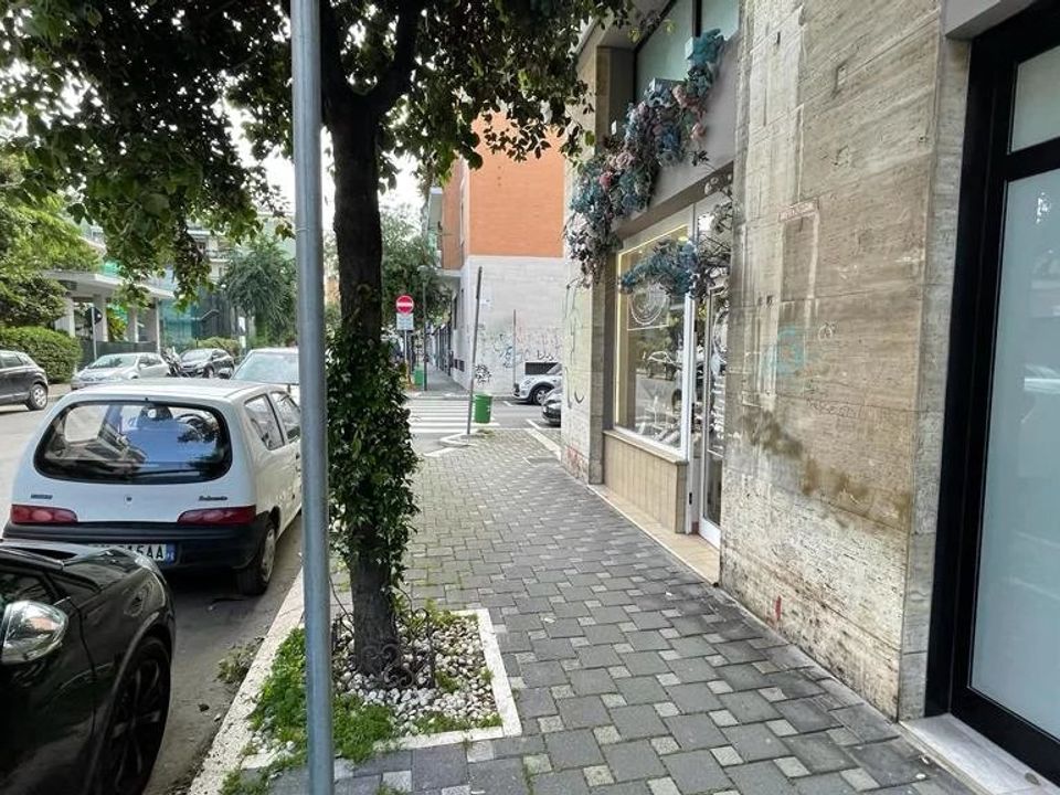 Erhvervsejendom i Pescara, Pescara - foto 4