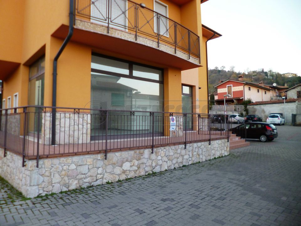 Erhvervsejendom i Zermeghedo, Vicenza - foto 3