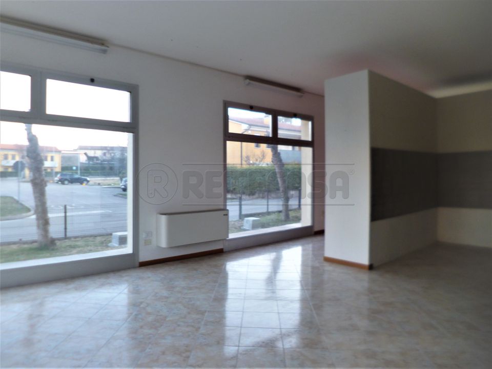 Erhvervsejendom i Montorso Vicentino, Vicenza - foto 5