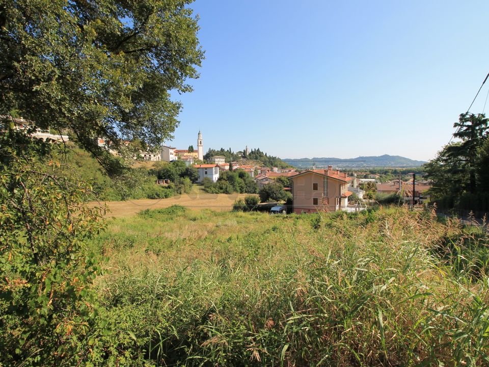 Helårsgrund i Montorso Vicentino, Vicenza - foto 1