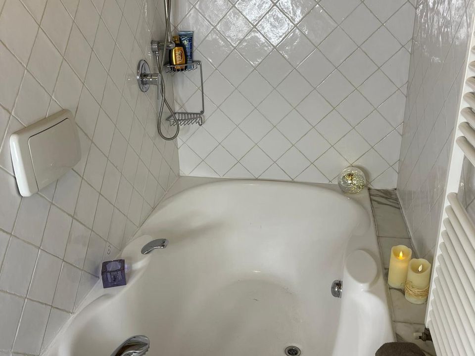 Byhus i Carrara, Massa and Carrara - foto 2