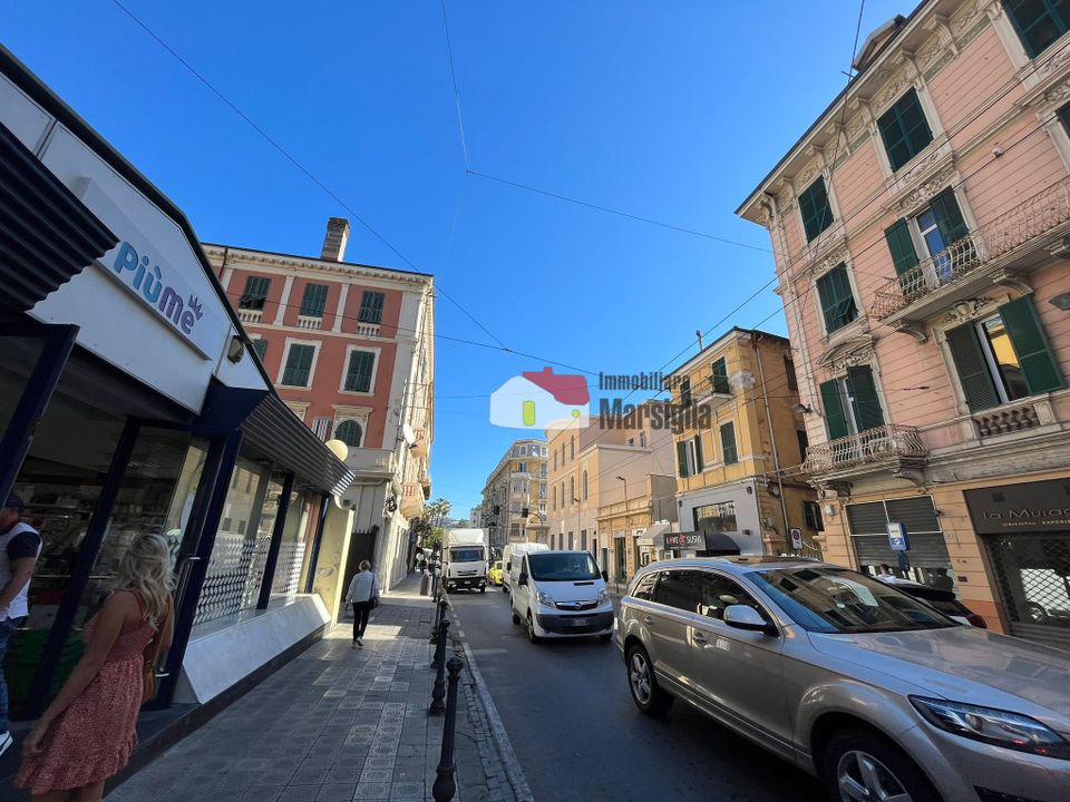 Erhvervsejendom i Sanremo, Imperia - foto 4