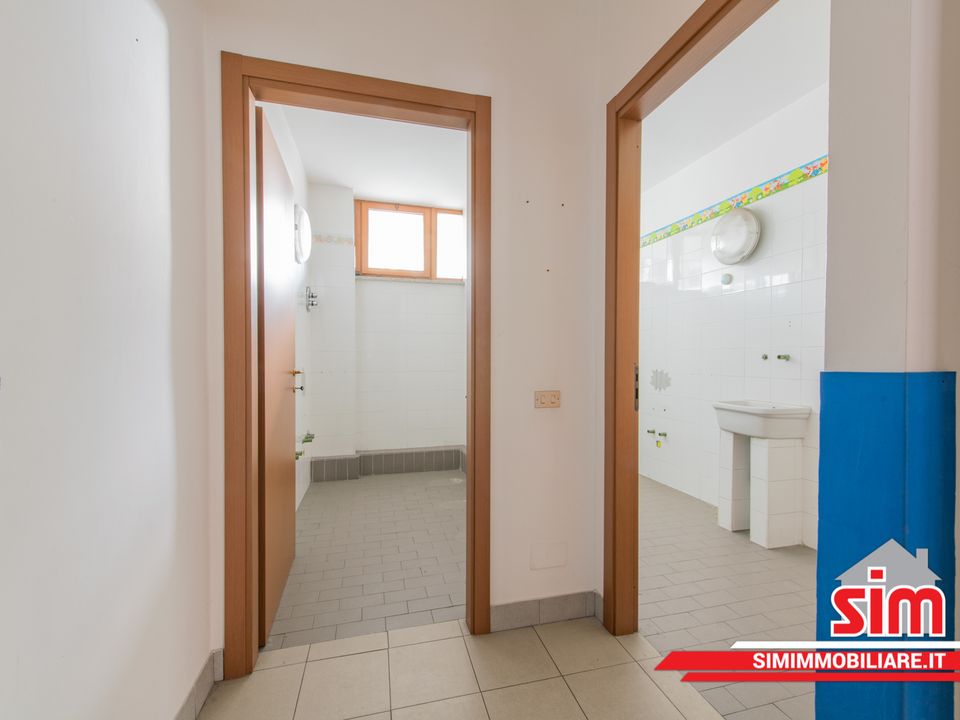 Propriedade comercial em Novara, Novara - foto 5