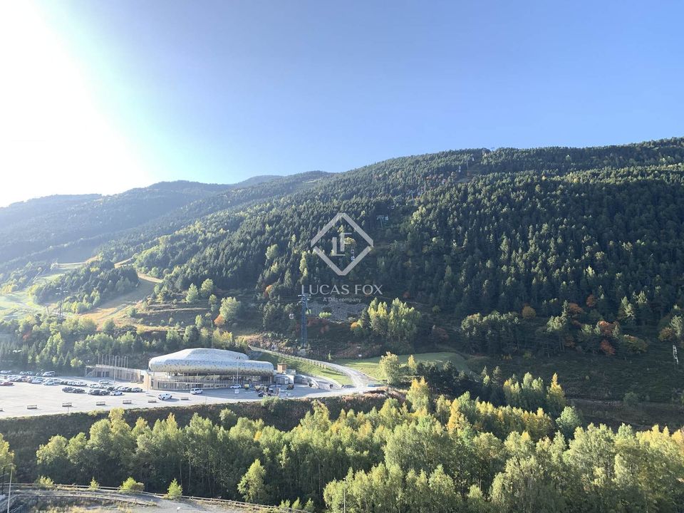 Helårsgrund i Canillo, Andorra - foto 2
