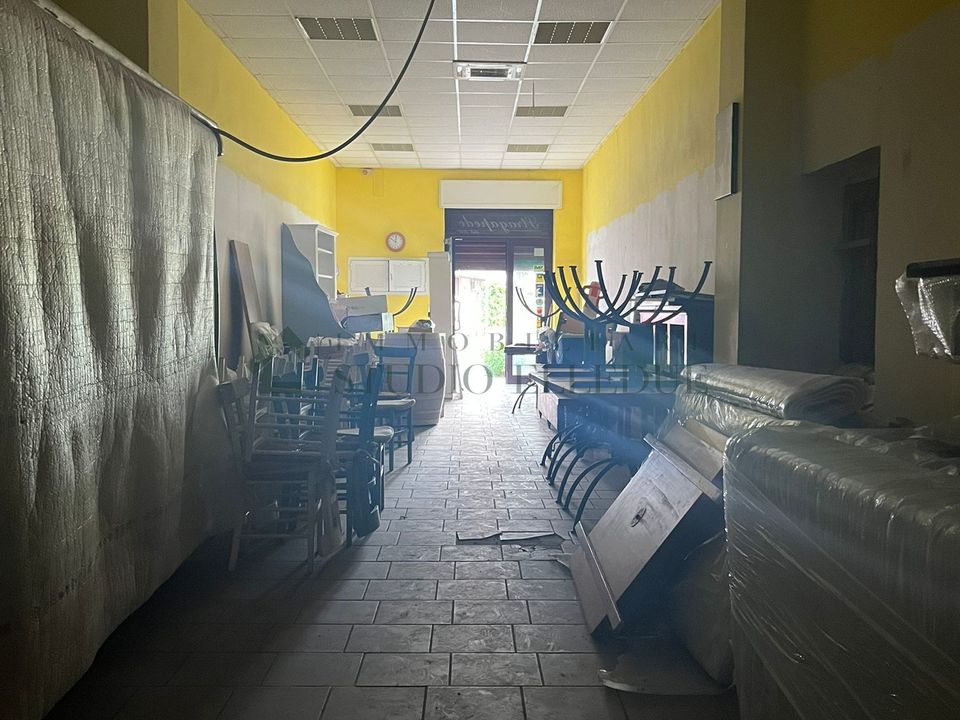 Erhvervsejendom i Bari, Bari - foto 4