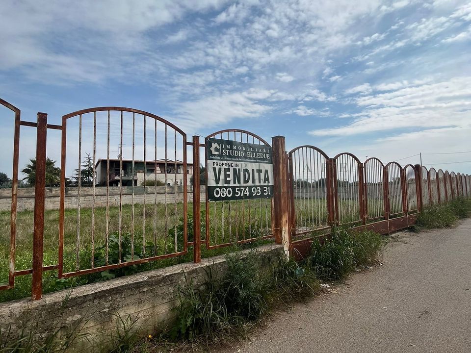Erhvervsejendom i Sannicandro di Bari, Bari - foto 1