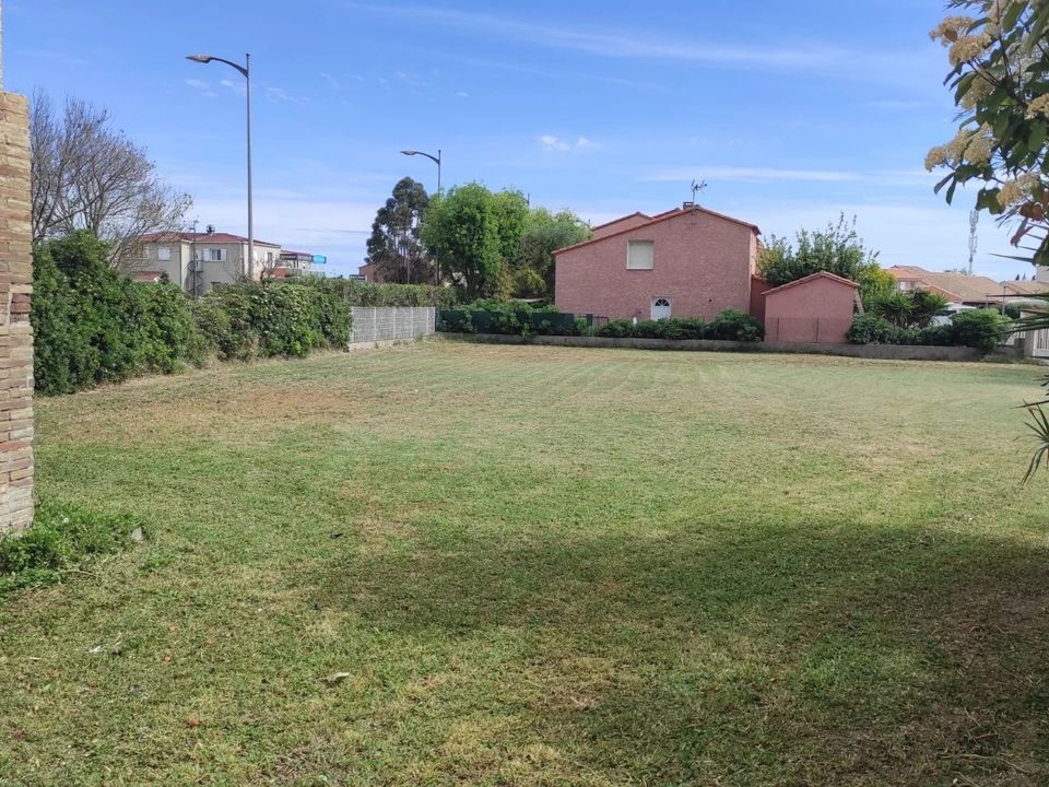 Helårsgrund i Sainte-Marie-la-Mer, Pyrenees-Orientales - foto 1