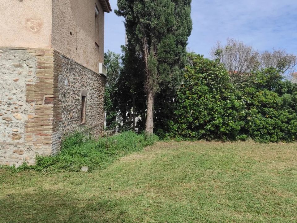 Helårsgrund i Sainte-Marie-la-Mer, Pyrenees-Orientales - foto 2
