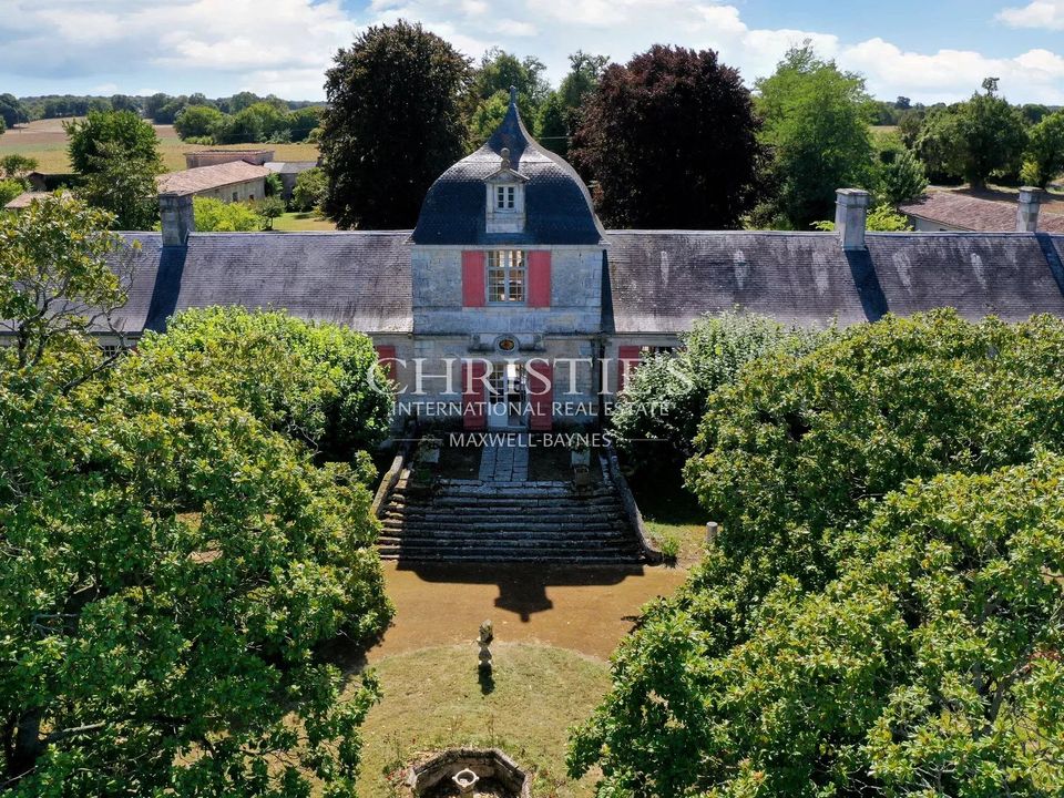 Landejendom i Saintes, Charente-Maritime - foto 5
