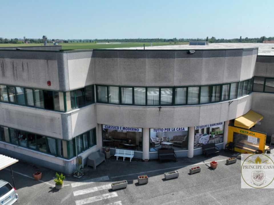 Erhvervsejendom i Casale di Scodosia, Padua - foto 4