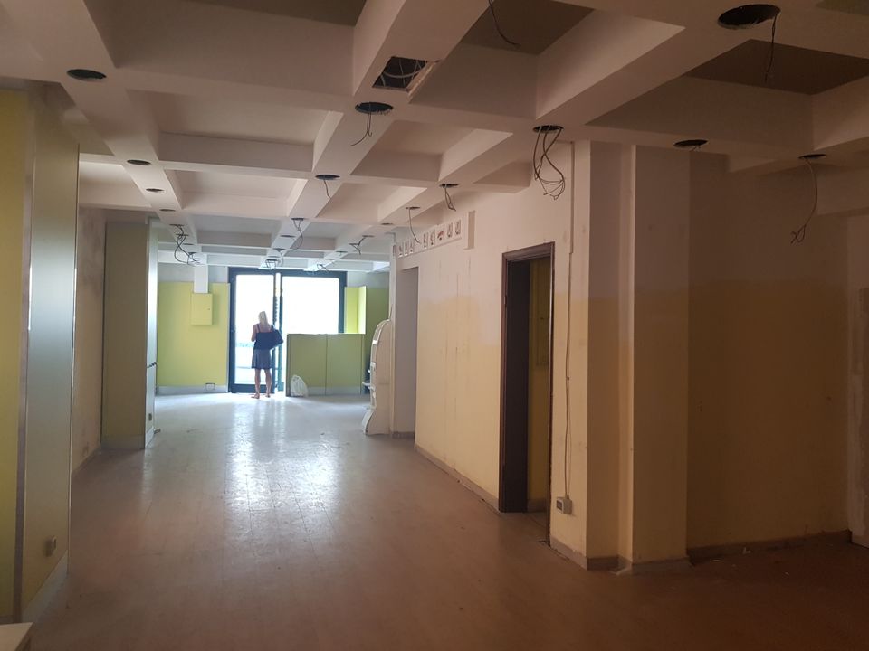 Erhvervsejendom i Lucca, Lucca - foto 1
