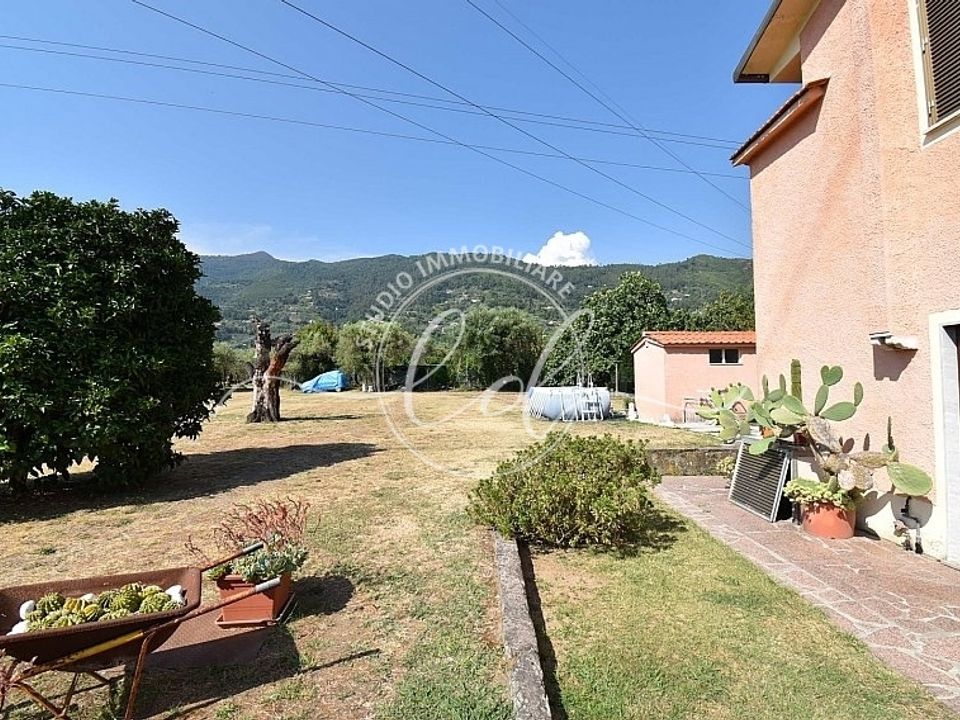 Byhus i Pietrasanta, Lucca - foto 4