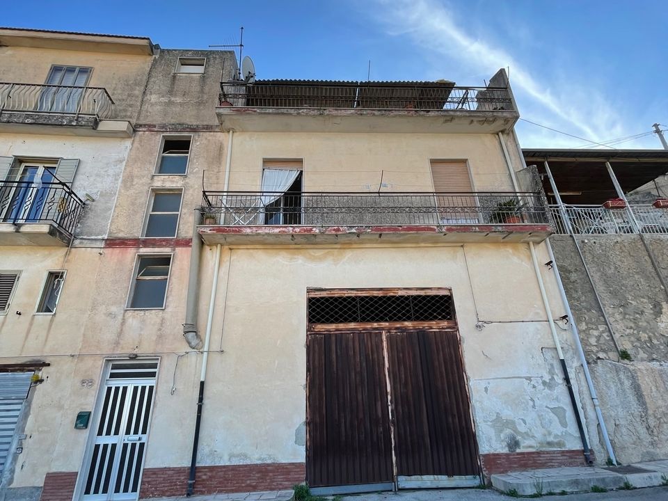 Byhus i Modica, Ragusa - foto 3