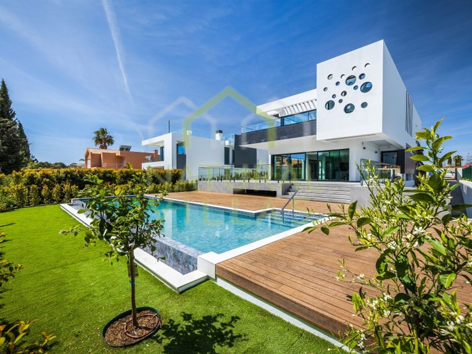 Villa i Quarteira, Faro - foto 1