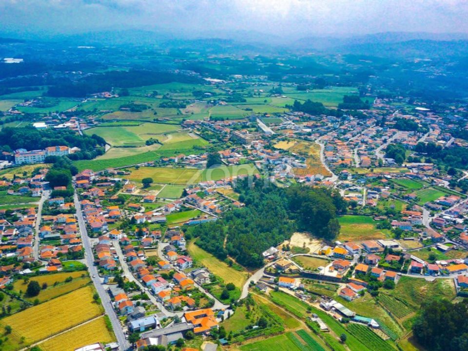 Helårsgrund i Santo Tirso, Porto - foto 3