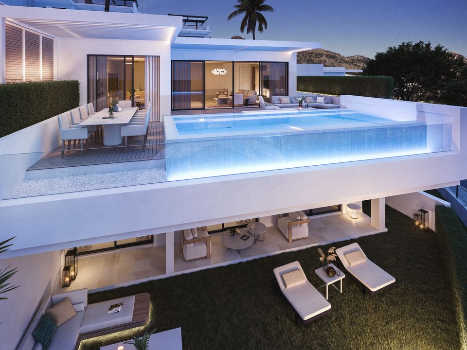 Villa i Benalmadena, Malaga - foto 1