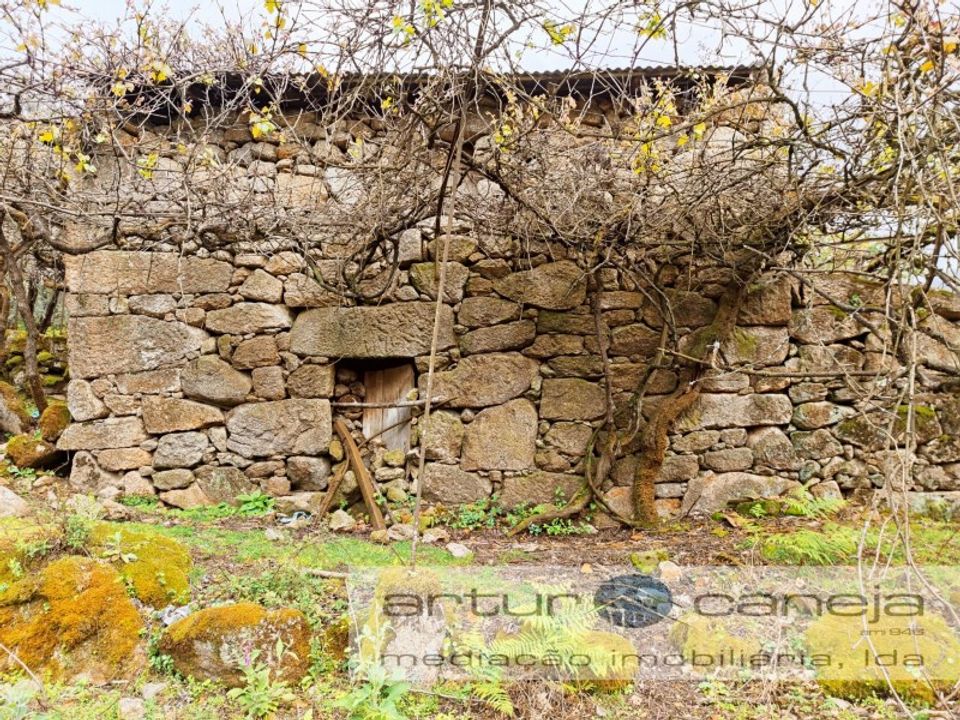 Helårsgrund i Arcos de Valdevez, Viana do Castelo - foto 5